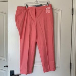 Talbots perfect crop pants, size 16W, NWT PEACH